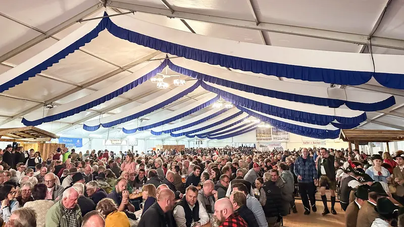 Das Festzelt