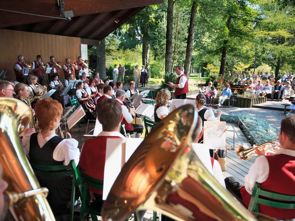 Standkonzert im Kurpark Pfronten im Allgäu