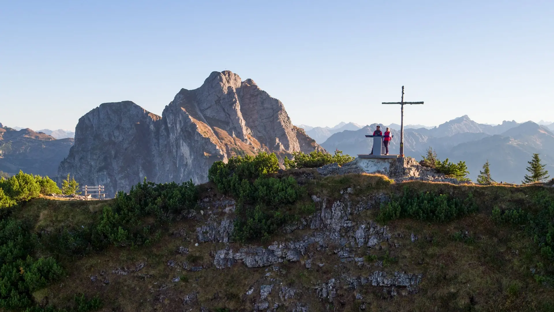 Wanderung zum Gipfelkreuz auf dem Breitenberg