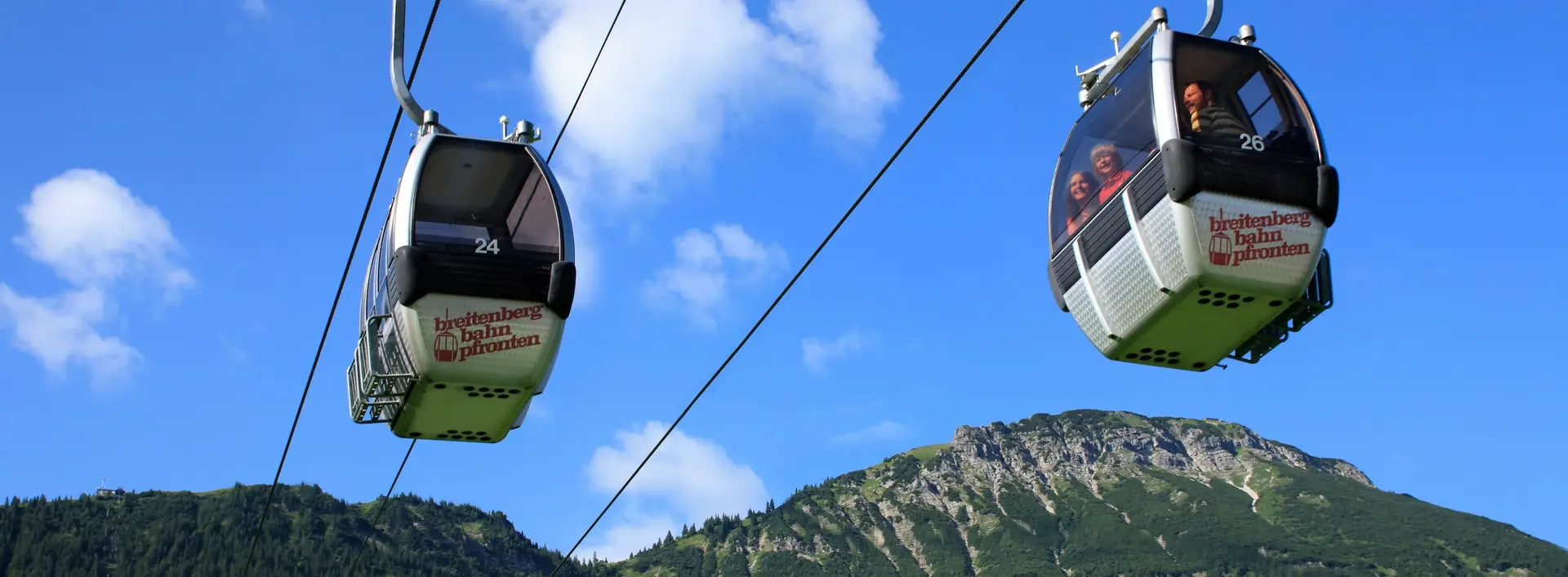 Gondeln der Breitenbergbahn in Pfronten im Allgäu.