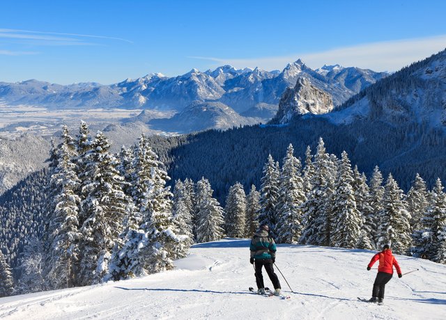 Skifahren in den Allgäuer Bergen mit der Familie