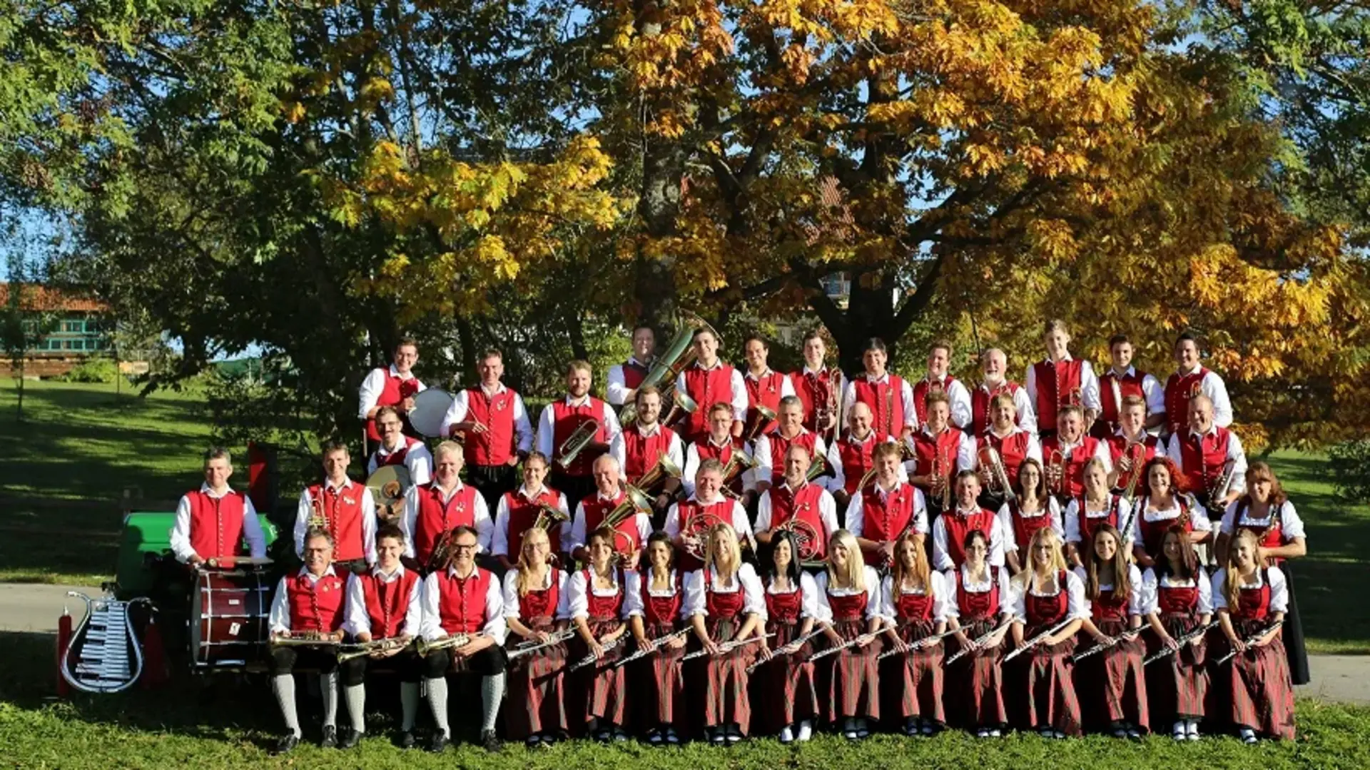 Gruppenfoto der Musikkapelle „Maria Rain".