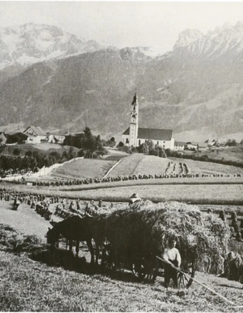 Ein historisches Bild der Bauern in Pfronten.
